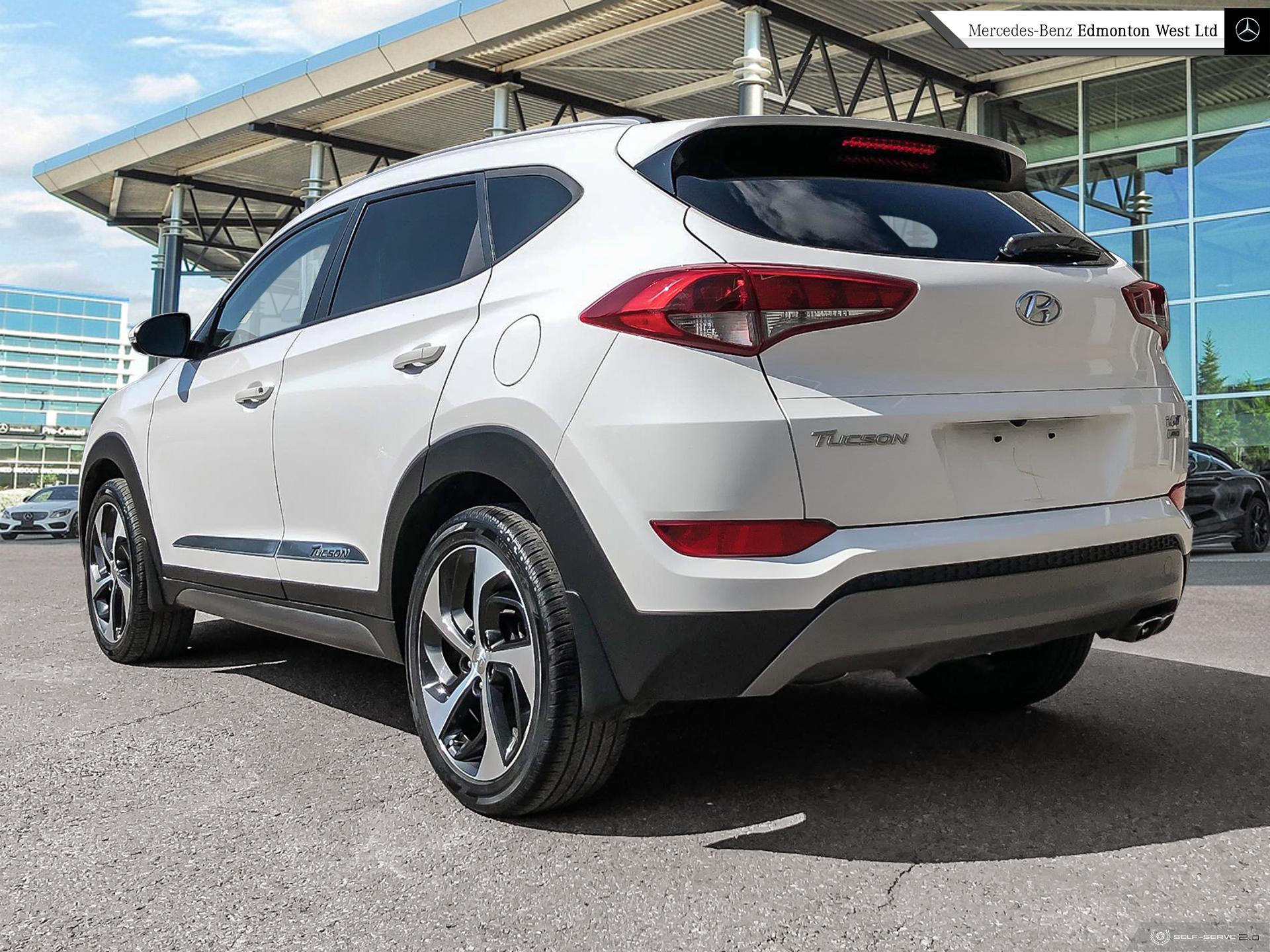 Pre-Owned 2016 Hyundai Tucson 1.6T Limited AWD One Owner, No Accidents ...