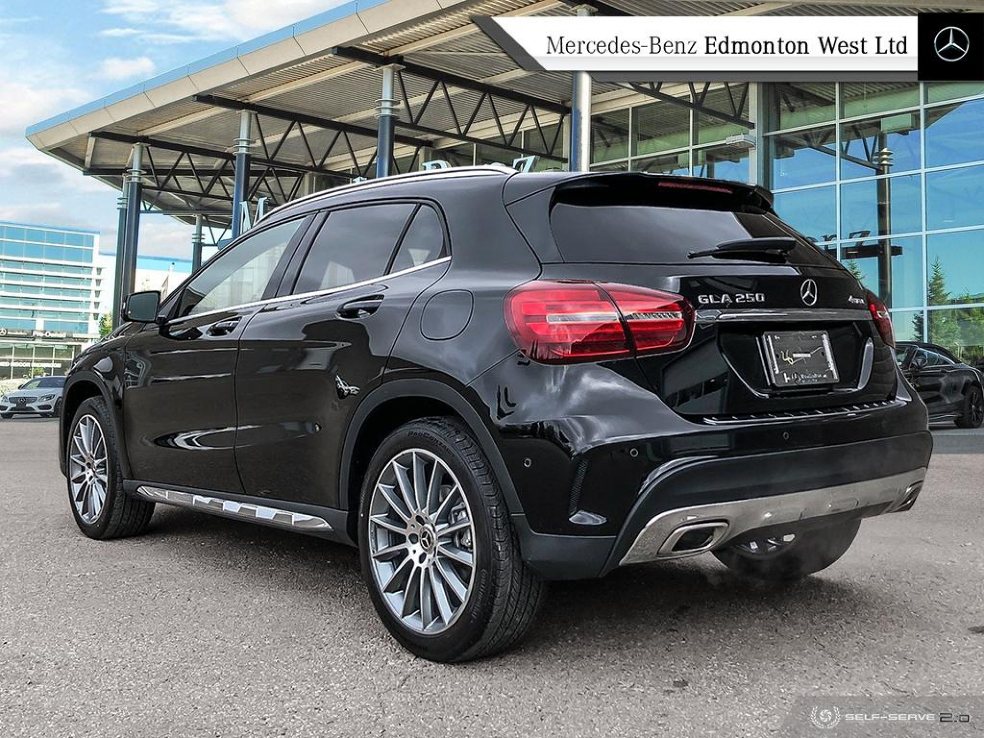 Pre-Owned 2020 Mercedes Benz GLA 250 4MATIC Demonstration Vehicle